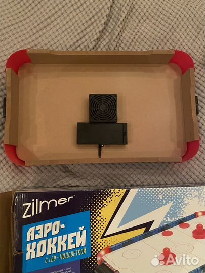 Настольный аэрохоккей