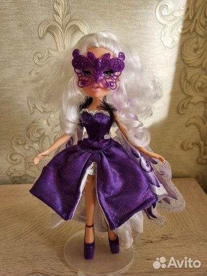 Кукла Bratz