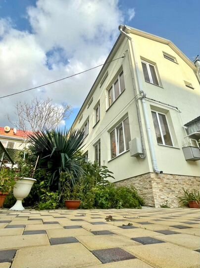 Комната 15 м², 1/2 эт.