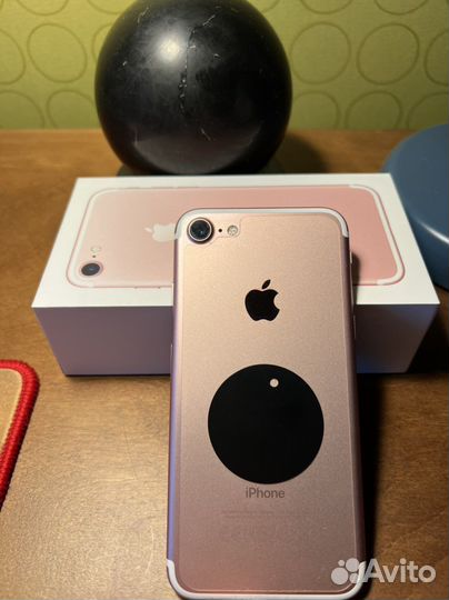 Телефон iPhone 7 32gb