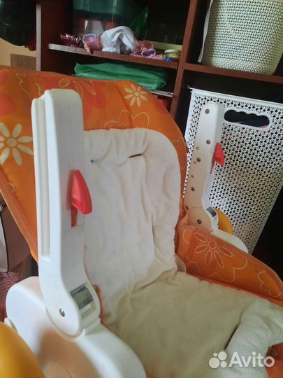 Стульчик для кормления с рождения