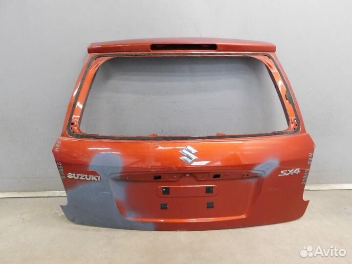 Дверь багажника Suzuki SX4