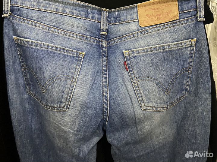 Джинсы levis