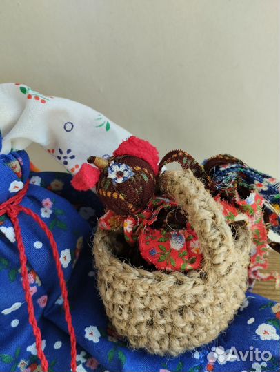 Кукла игровая