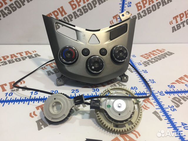 Шевроле Авео Блок управления климат-контролем