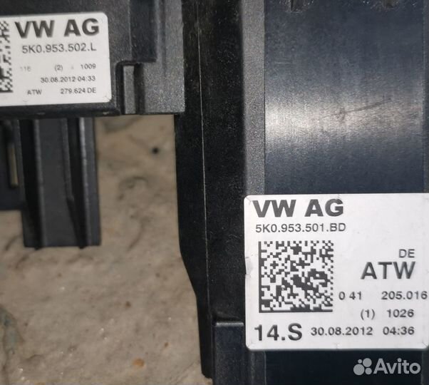 Переключатель подрулевой Volkswagen Tiguan Touran