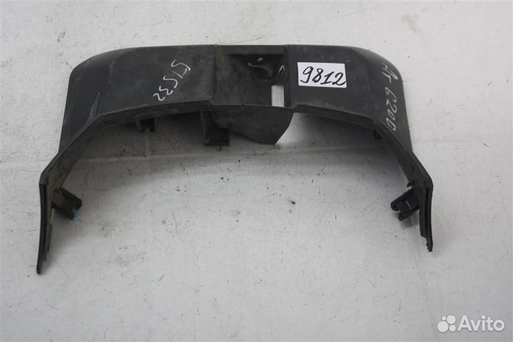 Накладка двери багажника Mitsubishi Pajero 4