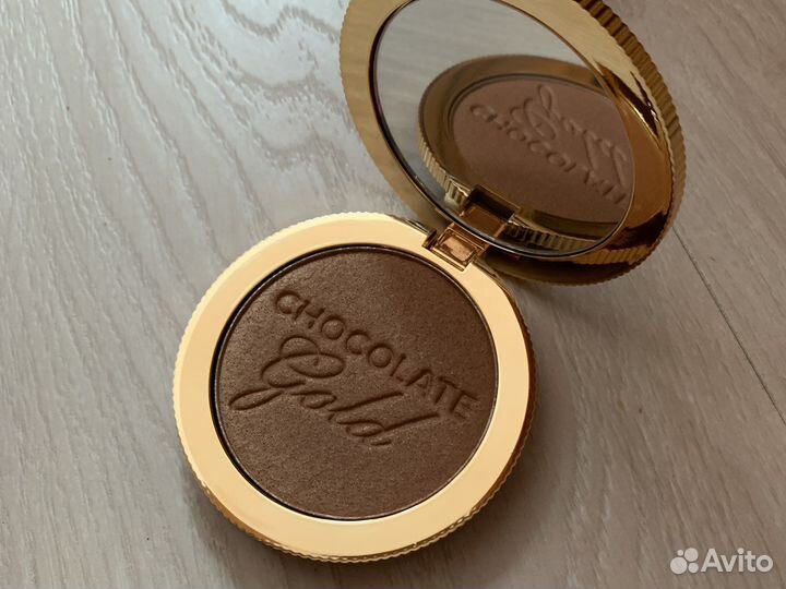 Пудра, хайлайтер, бронзер для лица