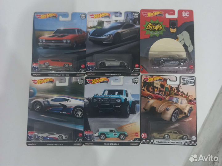 Hot wheels машинки