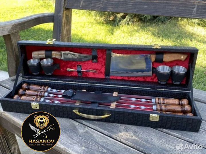 Подарочный шашлычный набор для пикника