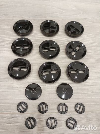 Пуговицы крупные комплект