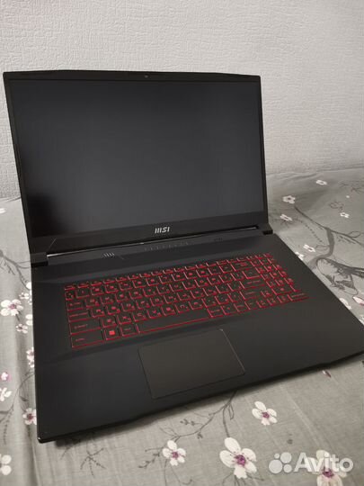 Игровой ноутбук MSI Katana GF76 12UE-659XRU