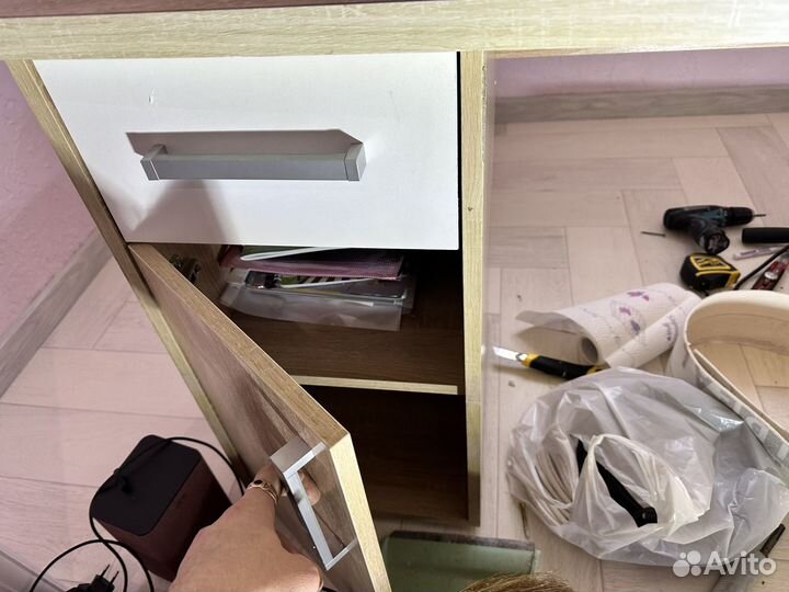 Письменный стол