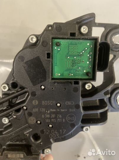 Моторчик стеклоочистителя Volkswagen Polo 5 plus