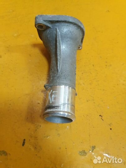 Фланец корпус термостата 2.4 2AZ-FXE 2azfxe toyota