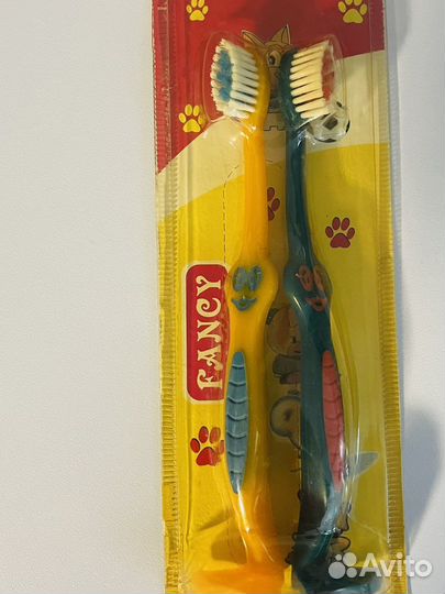 Зубная щетка