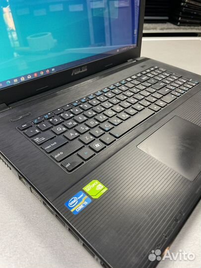 Ноутбук с большим экраном Asus X75VC