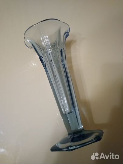 Ваза, цветное стекло, Неман