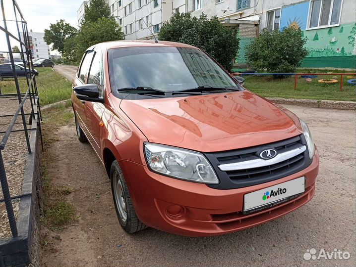 LADA Granta 1.6 МТ, 2013, 112 000 км