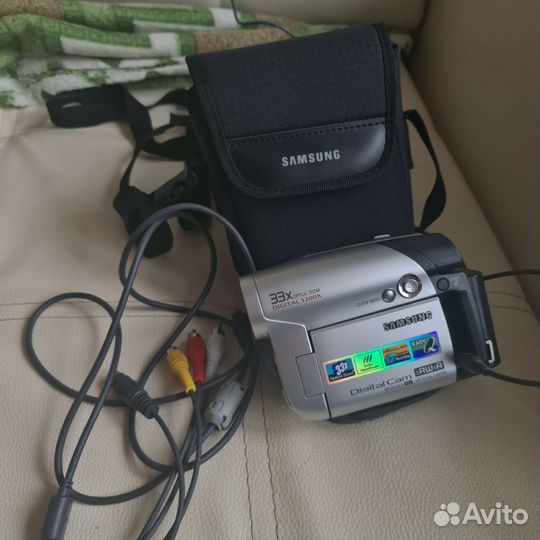 Видеокамера samsung