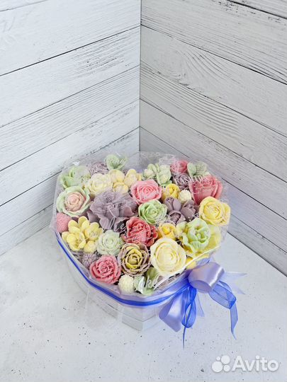 Шоколадные букеты, наборы, плитки