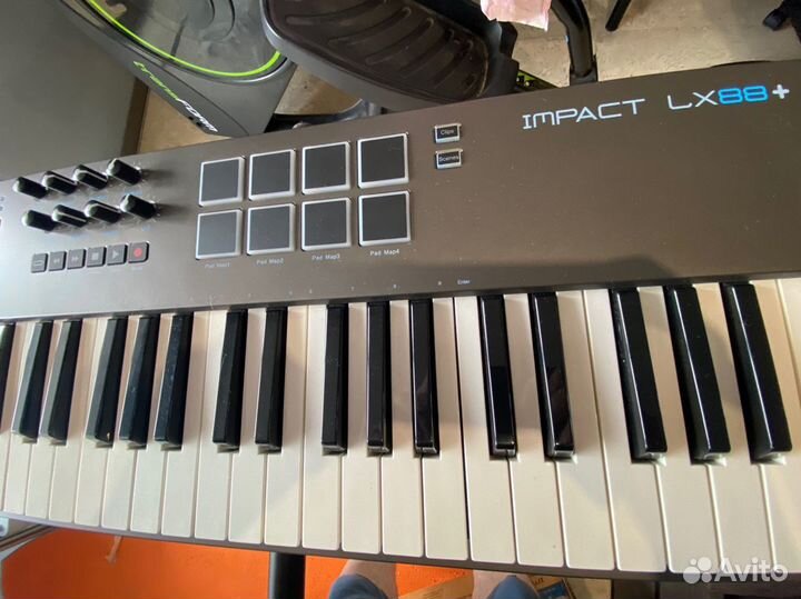 Миди клавиатура Nektar Impact LX 88+