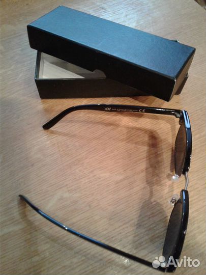 Черные очки Х&М в подарочной коробке
