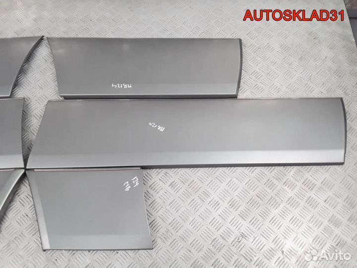 Накладки двери молдинги Mercedes W124