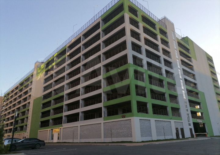 Машиноместо, 14 м²