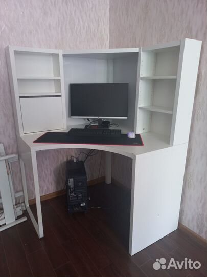 Компьютерный стол с икеа