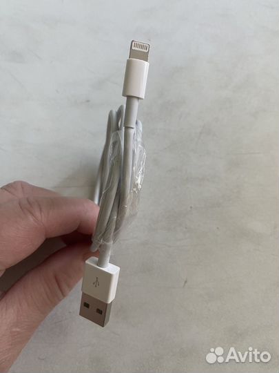 Кабель для зарядки iPhone новый