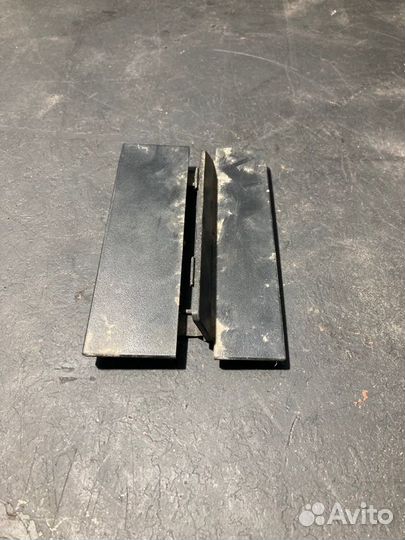 Рамка противотуманной фары передняя левая Bmw 5