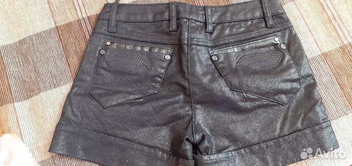 Шорты женские