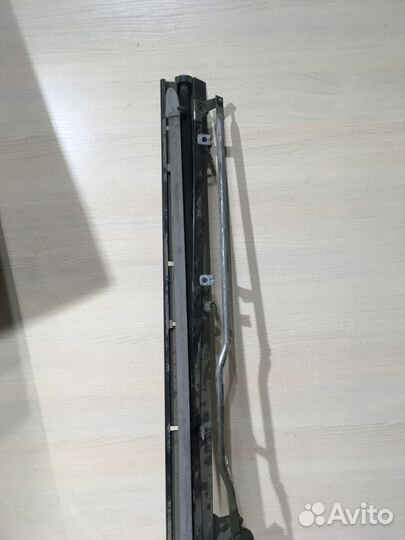 Шторка багажника Mercedes Benz W220