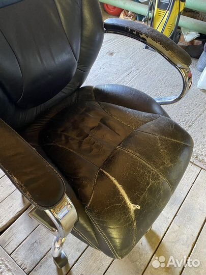 Компьютерное кресло