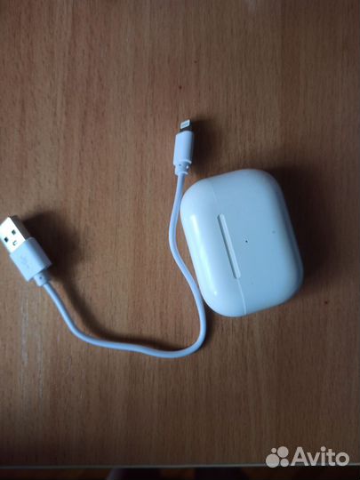 Беспроводные наушники новые