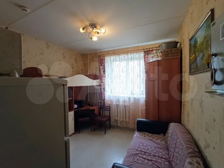 Комната 14,5 м² в 2-к., 1/3 эт.