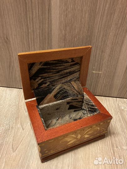 Шкатулка раритет ручной работы 12*8*7 см дерево