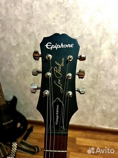 Электрогитара epiphone les paul Vintage Edition