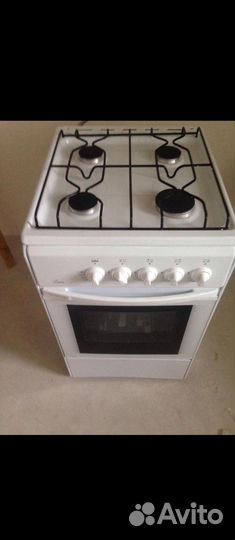 Плита газовая с документами в отличном состоянии