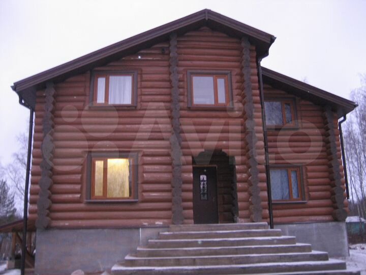 Коттедж 180 м² на участке 20 сот.