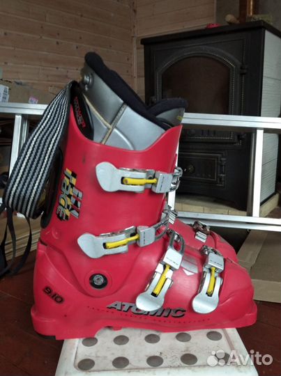 Горнолыжные ботинки