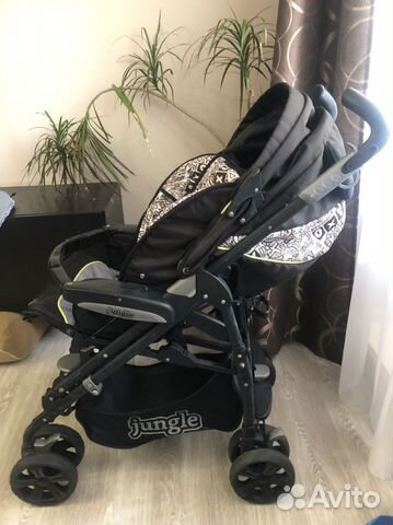 Прогулочная коляска