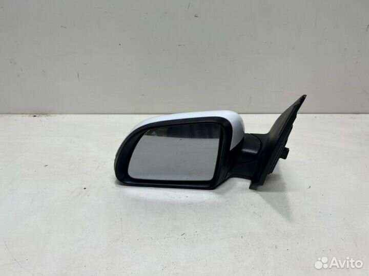 Боковое зеркало (электрическое) левое Kia Rio 4