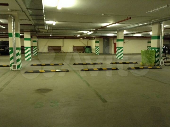 Машиноместо, 17 м²