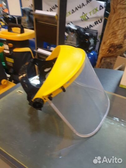 Щиток защитный поликарбонатный Champion C1004