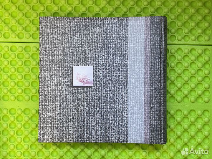 Новый большой редкий фотоальбом. 30 х 30 см/50 лст