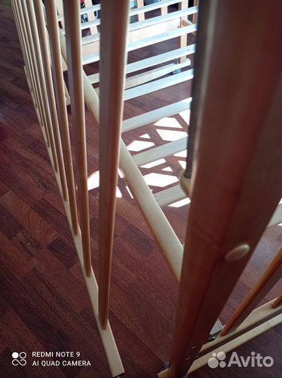 Продам детскую кроватку, стул и беговел