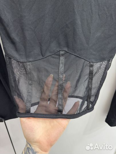 Блузка с сеткой