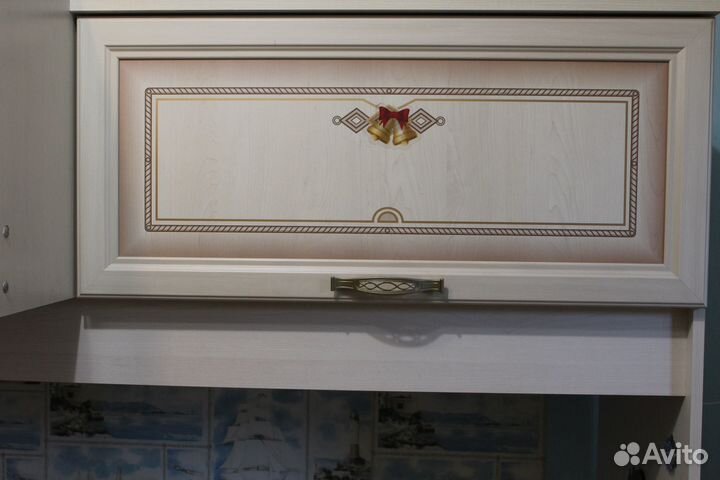 Продаю двух ярусную кровать